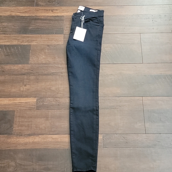 Le High Skinny - Picture 7 of 9